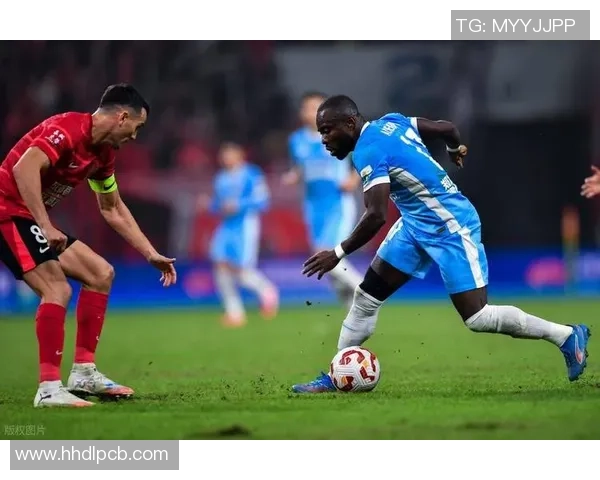 因屡次失误被球迷怒骂的足球明星盘点及其背后故事