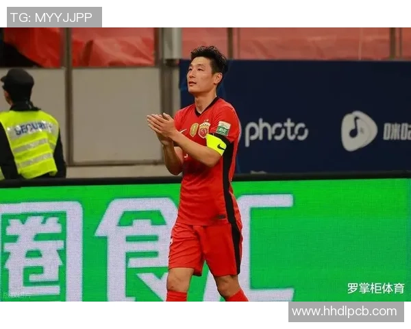 中国男子足球三大球星:从黄博文到武磊,掀起足球梦想新风潮 中国男子足球三大球星:从黄博文到武磊,掀起足球梦想新风潮